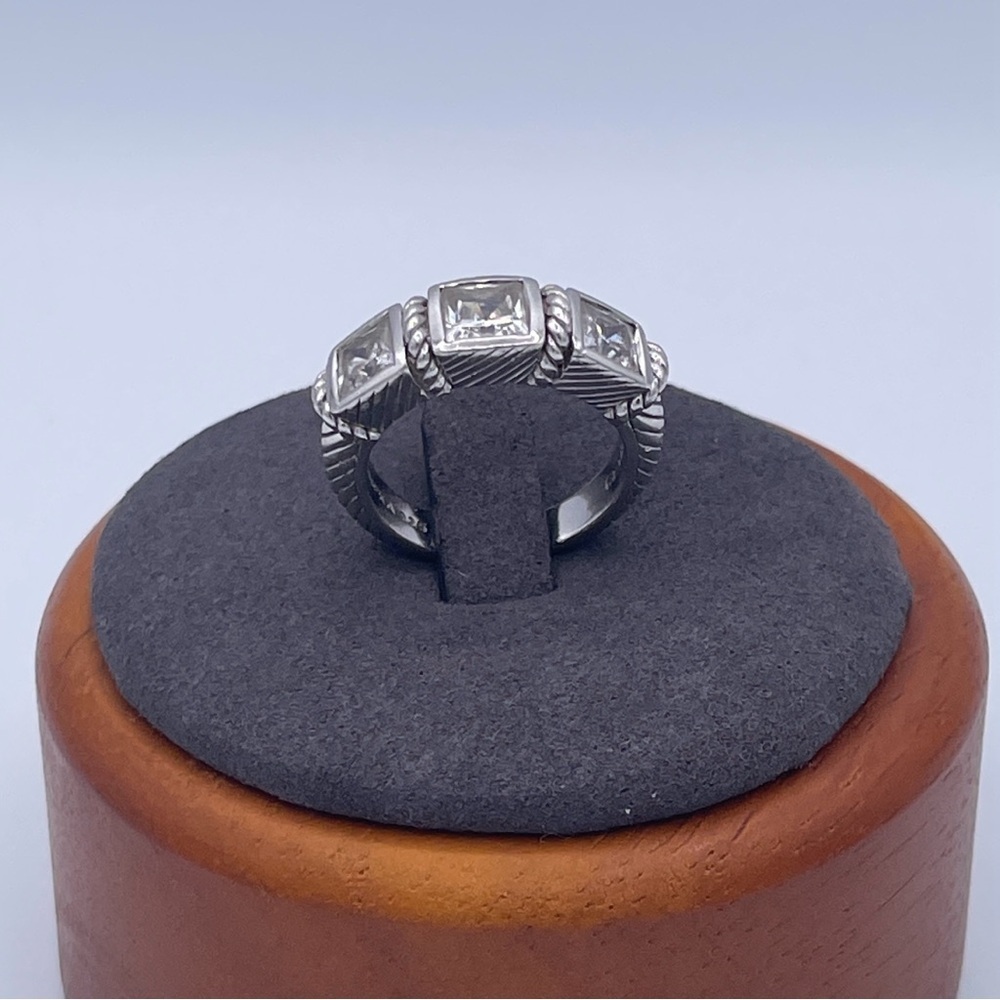 Judith Ripka 3-stone Ring Sterling Silver Ring CZ Cable Motif Designer Band 925 - Picture 6 of 7